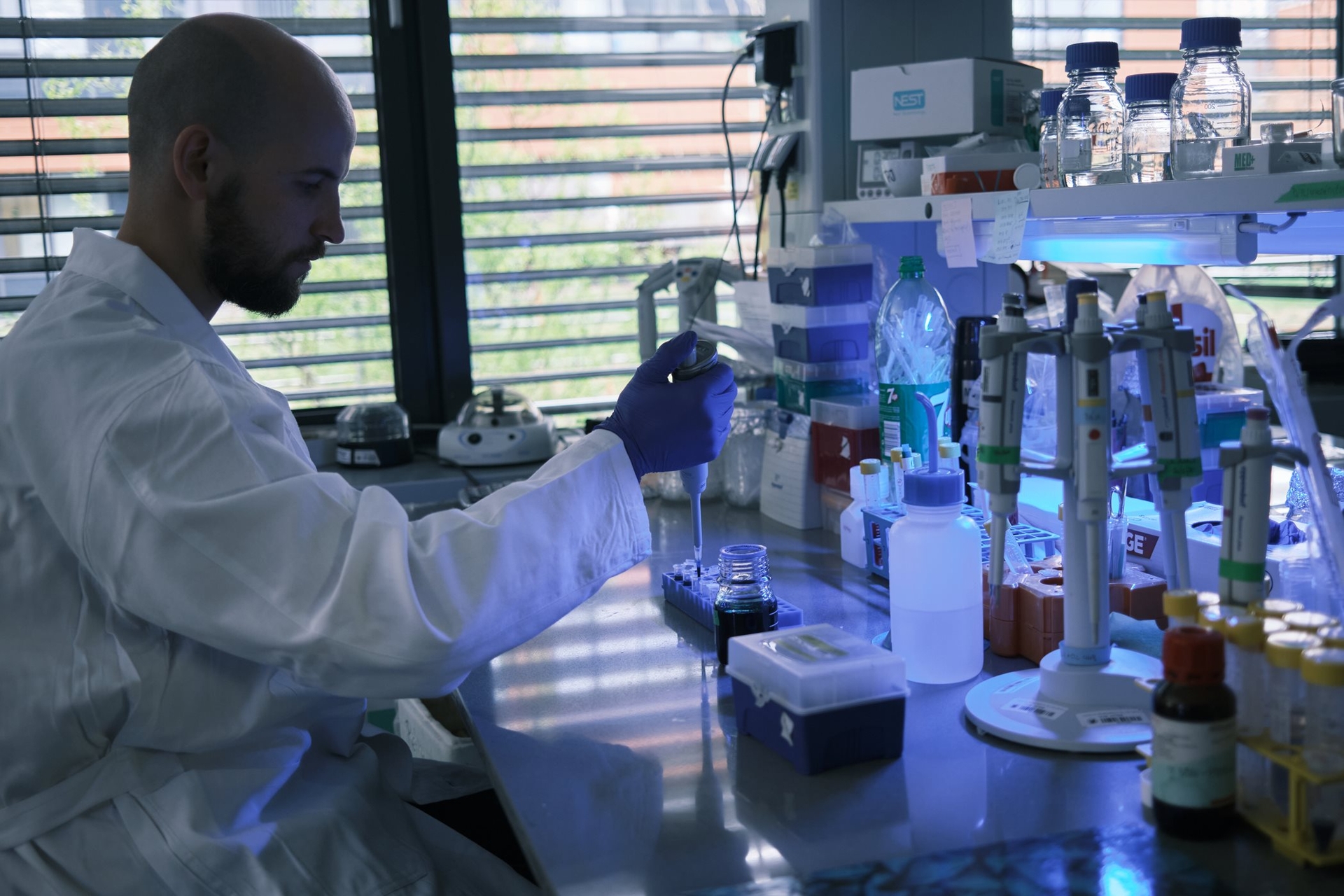 CasInvent Pharma získala investici na vývoj nové léčby rakoviny. Podpořil ji i fond JIC Ventures