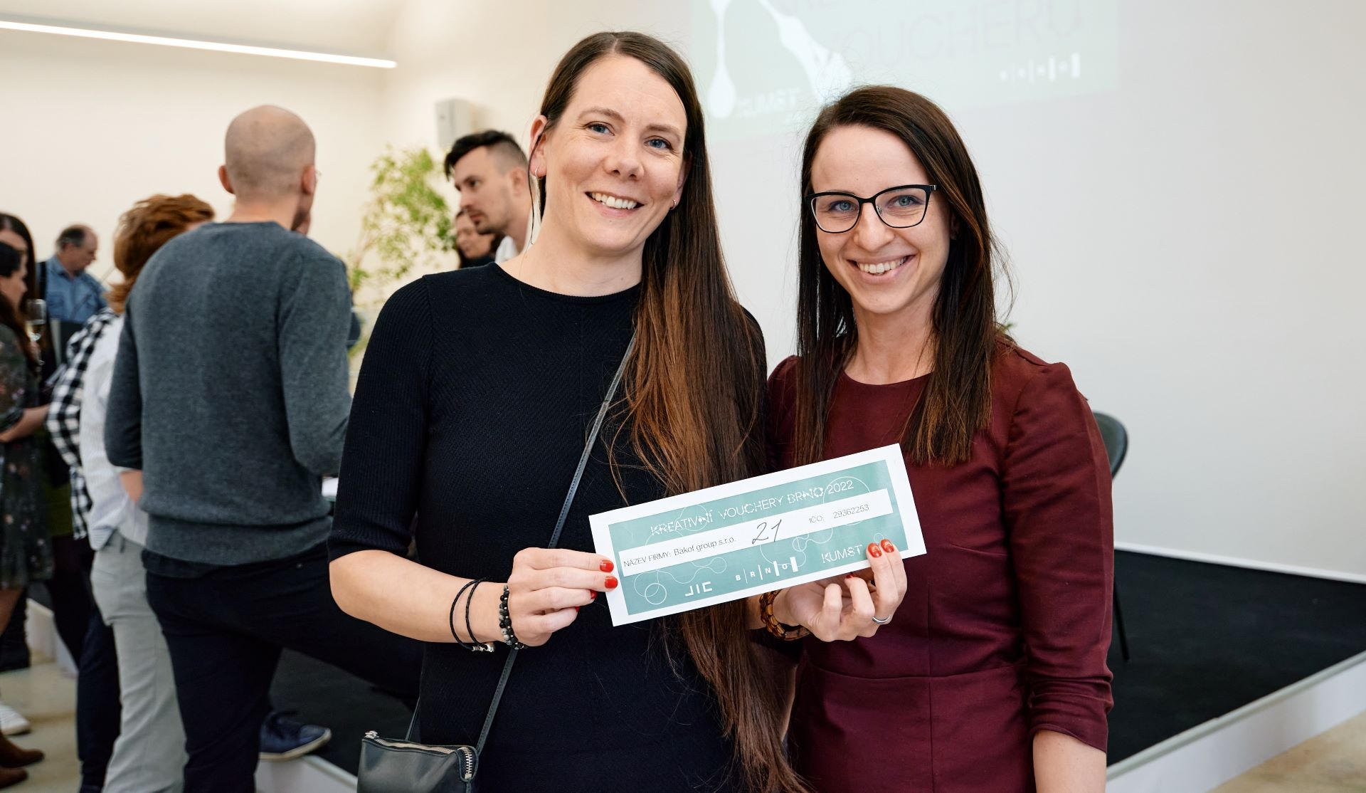 Nový design, webové stránky nebo propagační video – firmy z jižní Moravy získaly čtyři a půl milionu korun na spolupráci s kreativci