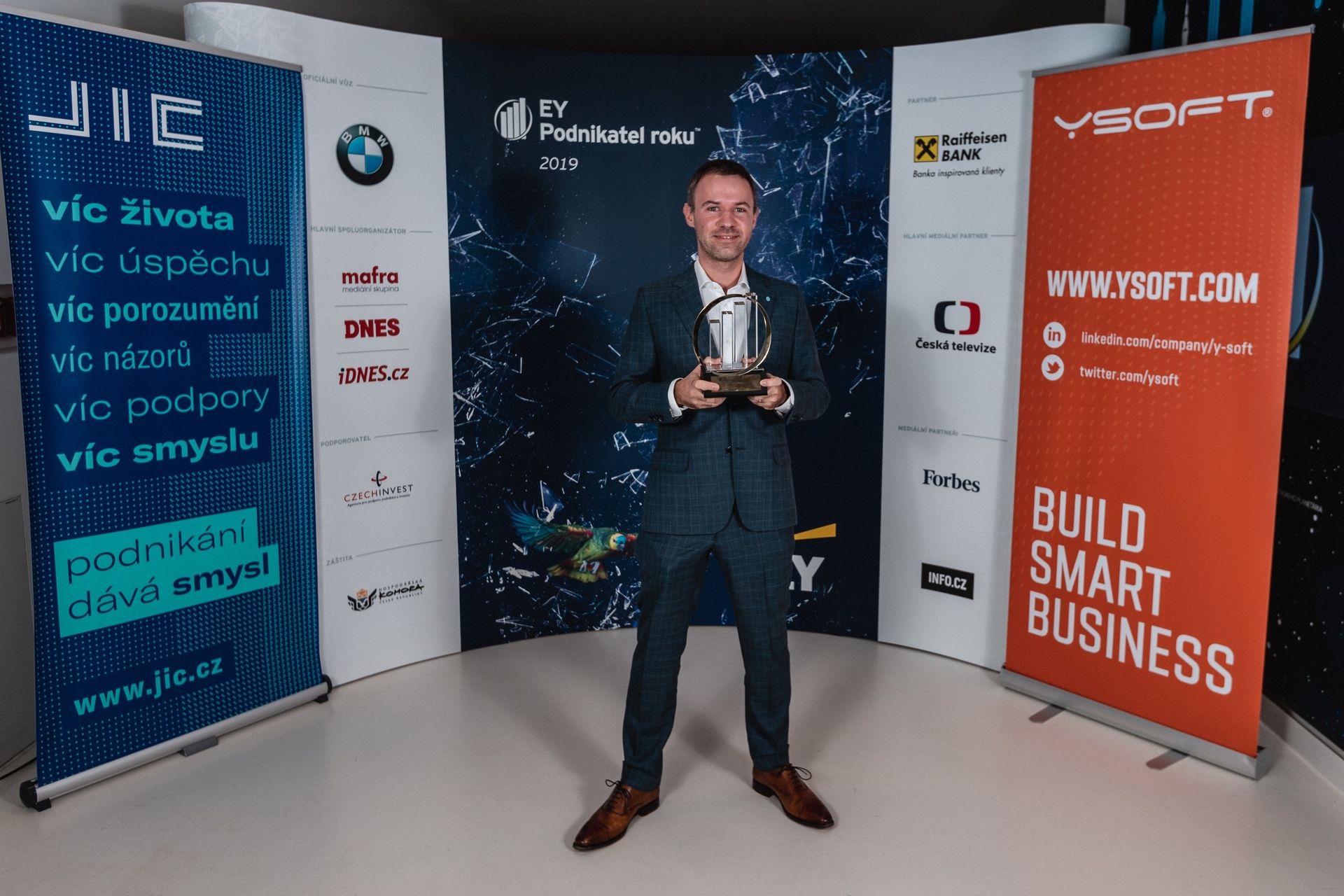 Trofej EY Podnikatel roku 2019 Jihomoravského kraje získal Oliver Dlouhý, zakladatel a spolumajitel společnosti Kiwi.com s.r.o.